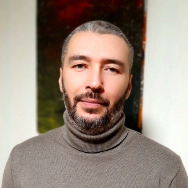 Serhii
Co-Founder, CTO
